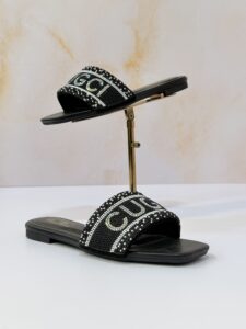 دمپایی طرح گوچی